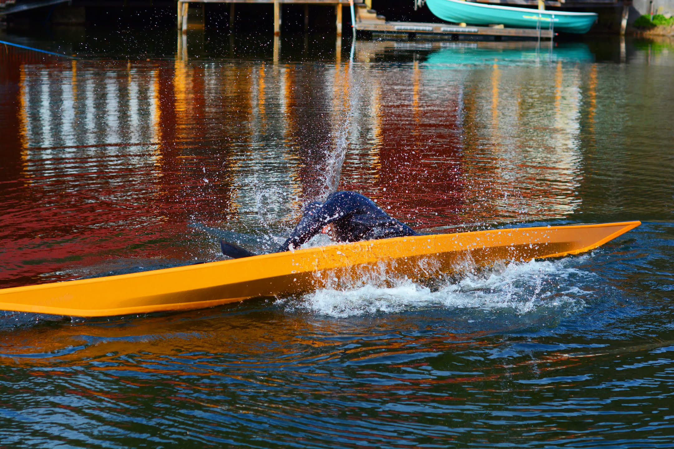 Stefan splashing and rolling his Naja Raz